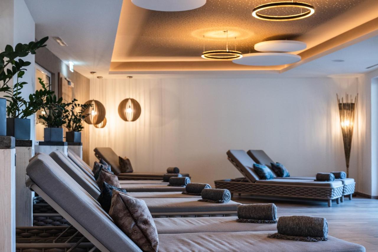 Vier Jahreszeiten Wellnessresort Achensee เมาราค ภายนอก รูปภาพ