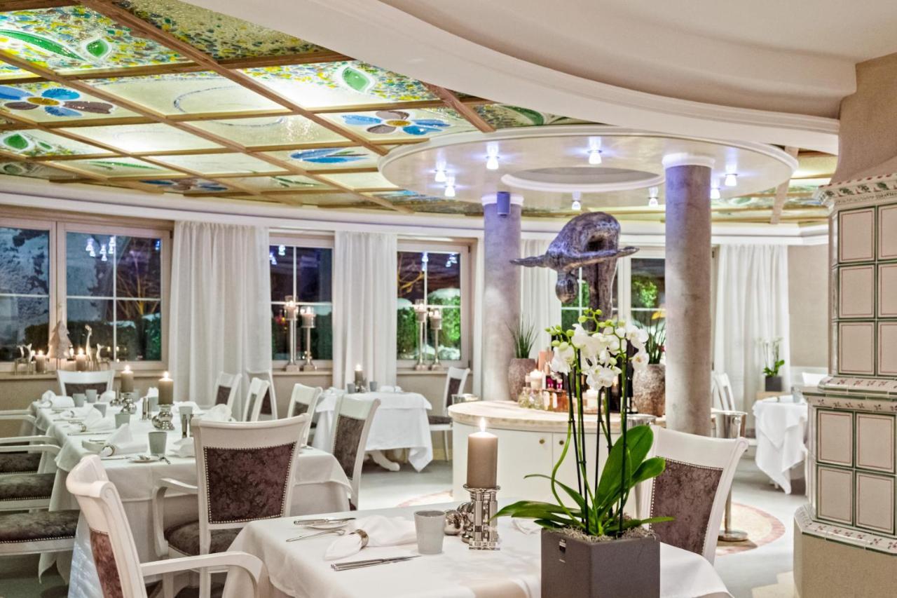 Vier Jahreszeiten Wellnessresort Achensee เมาราค ภายนอก รูปภาพ