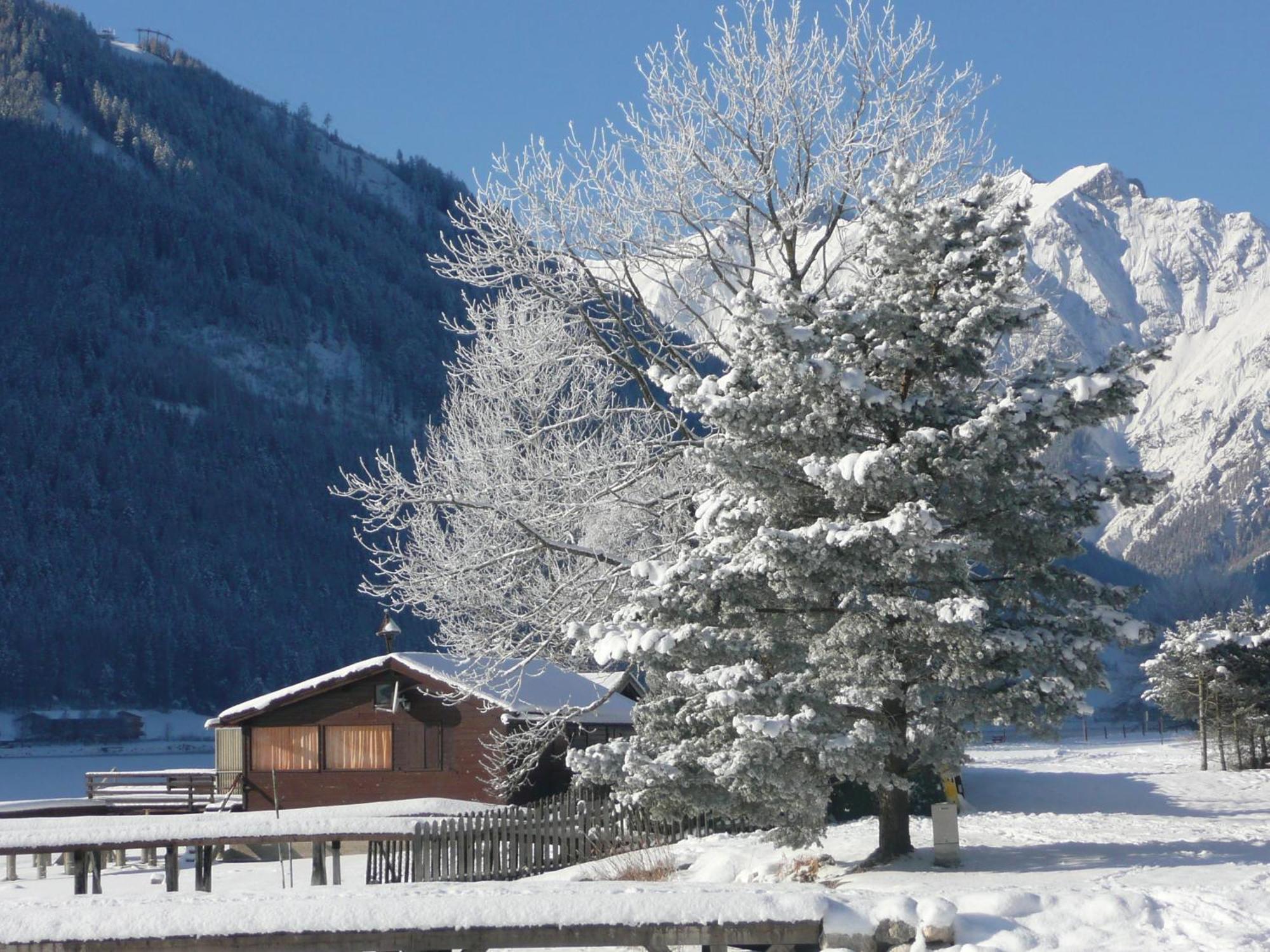 Vier Jahreszeiten Wellnessresort Achensee เมาราค ภายนอก รูปภาพ