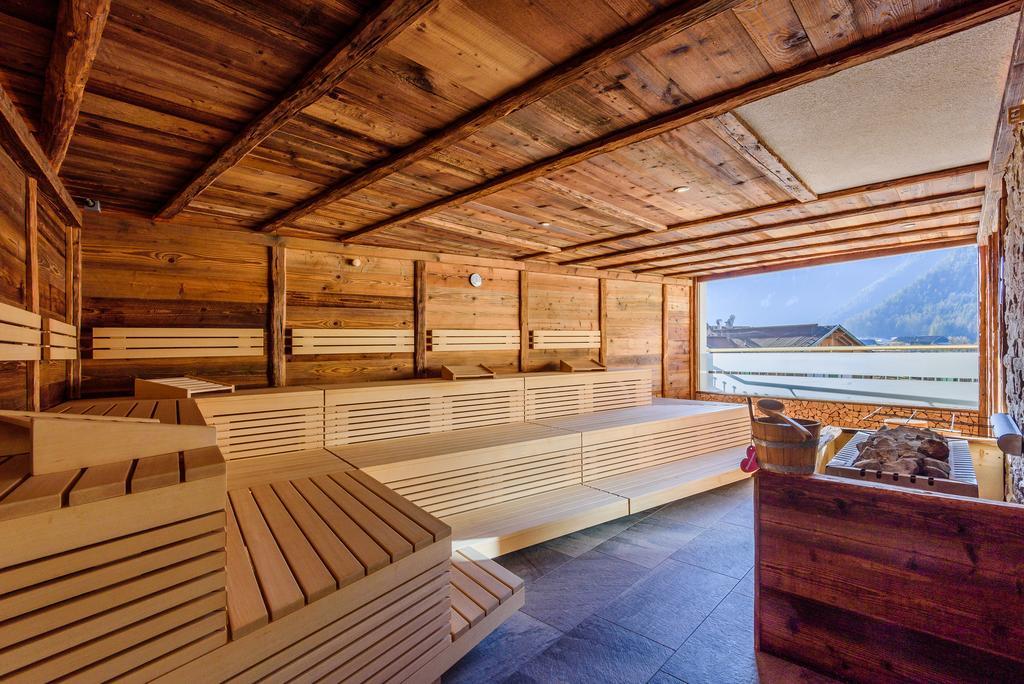 Vier Jahreszeiten Wellnessresort Achensee เมาราค ภายนอก รูปภาพ